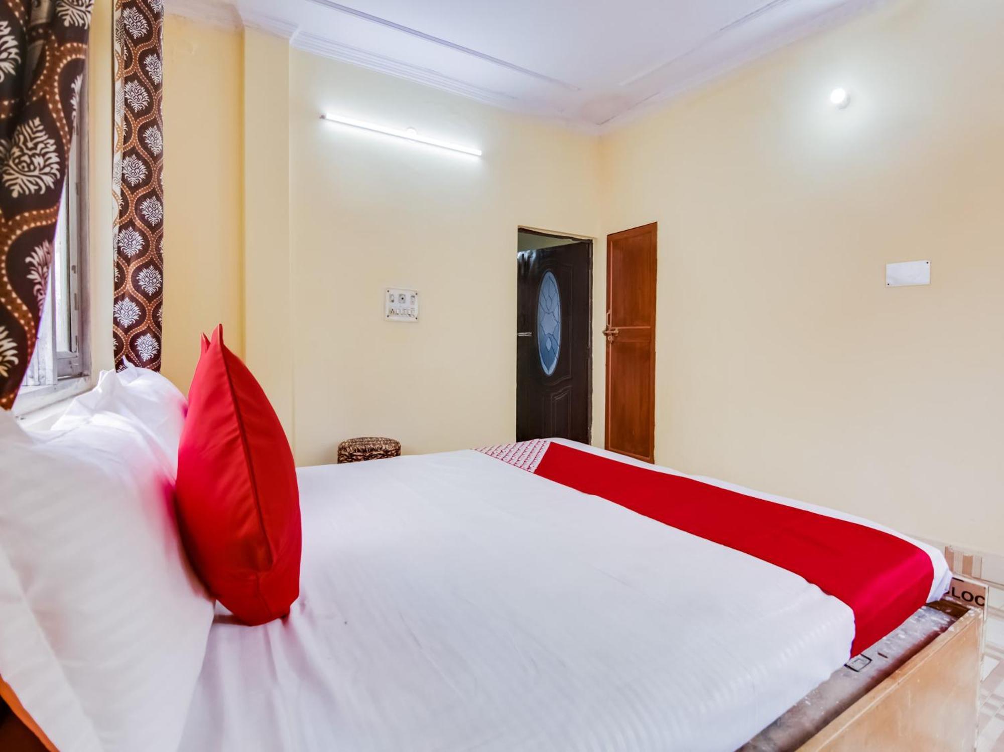 Hotel O Smart View New Delhi Exteriör bild
