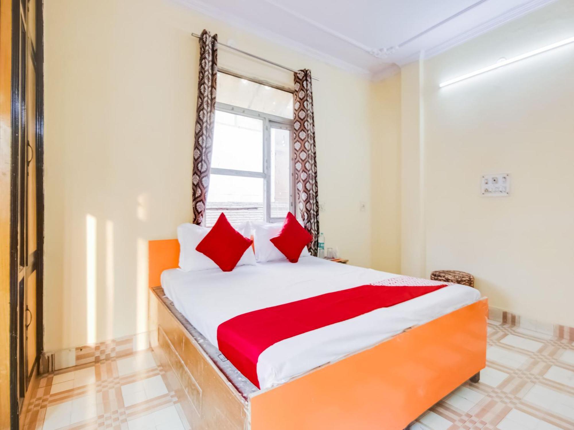 Hotel O Smart View New Delhi Exteriör bild