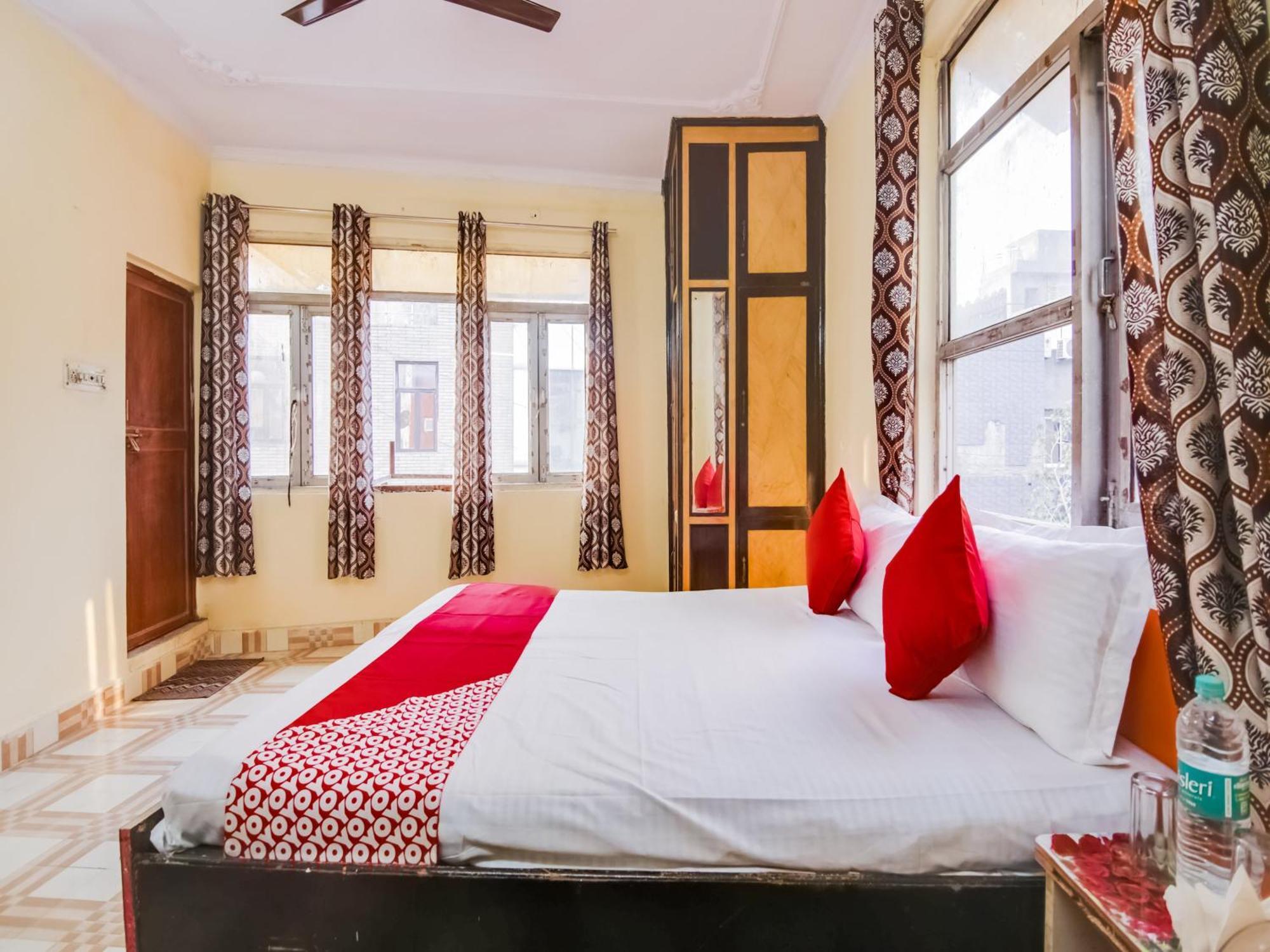 Hotel O Smart View New Delhi Exteriör bild