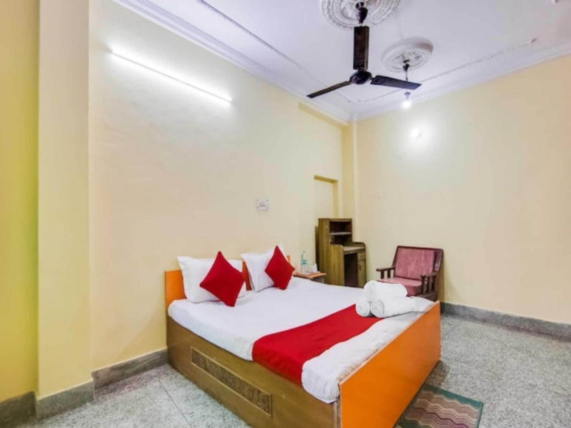 Hotel O Smart View New Delhi Exteriör bild